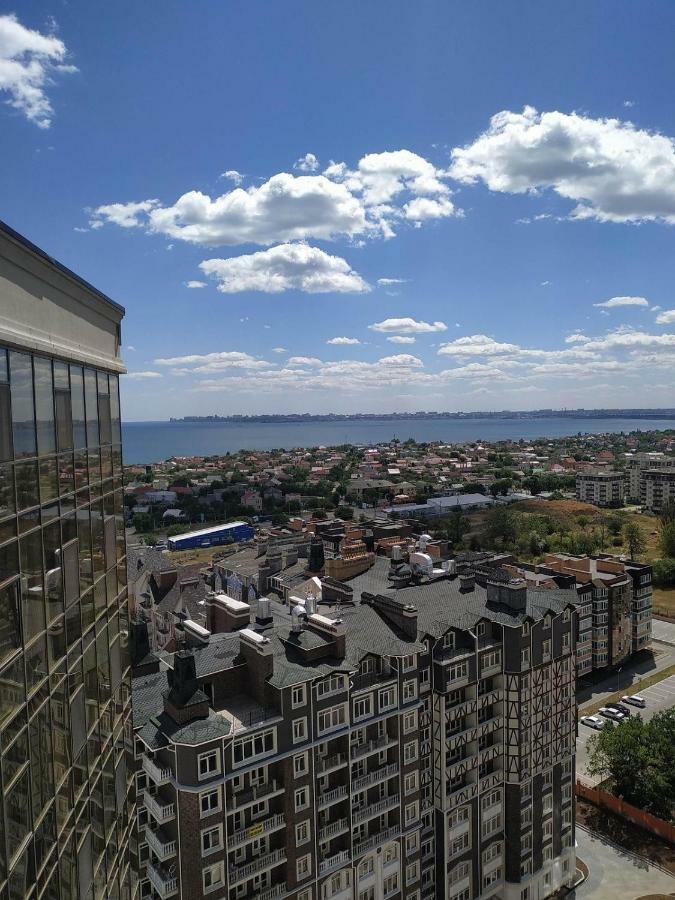 Sunny View Appartement Odessa Buitenkant foto